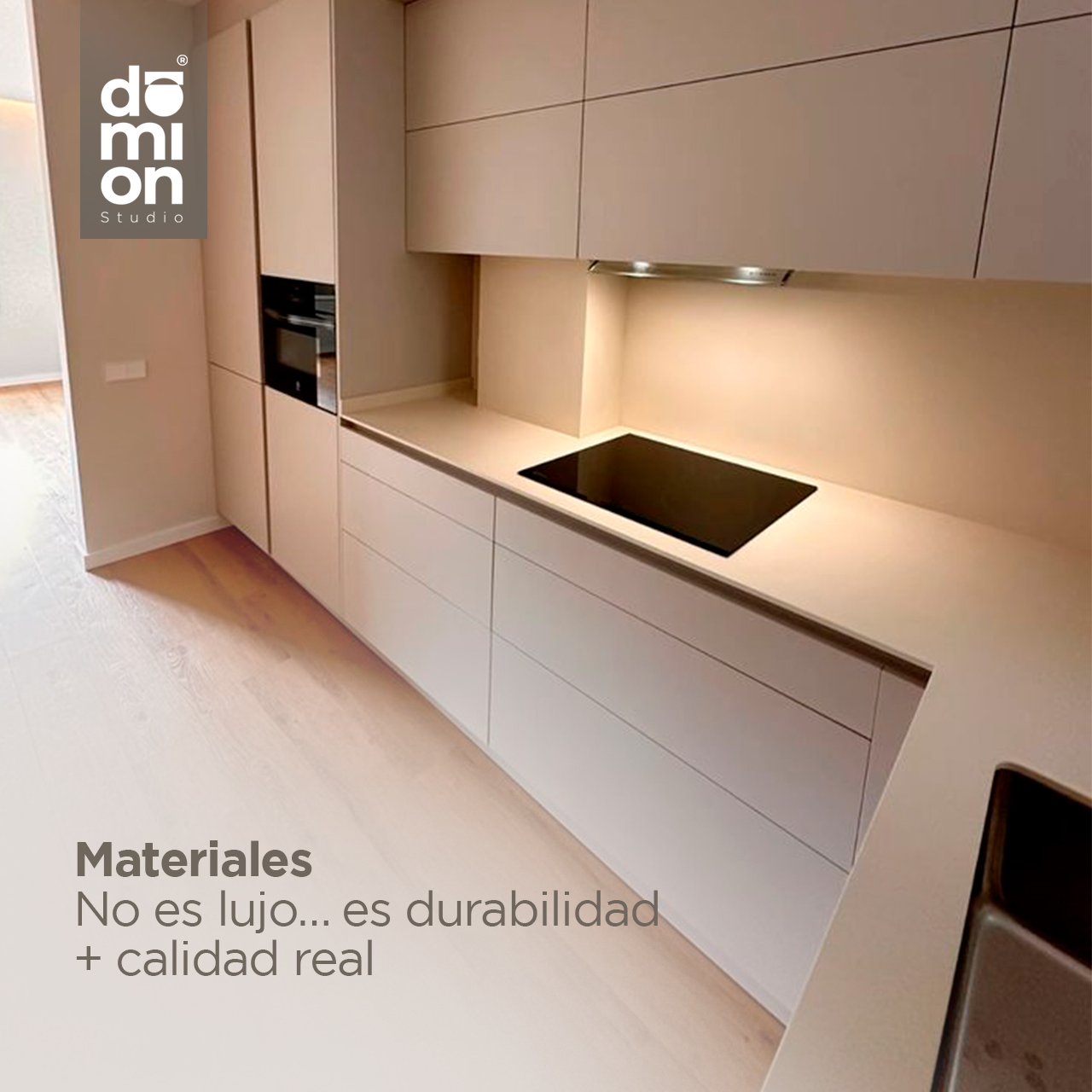 Cocina a medida con materiales de alta durabilidad